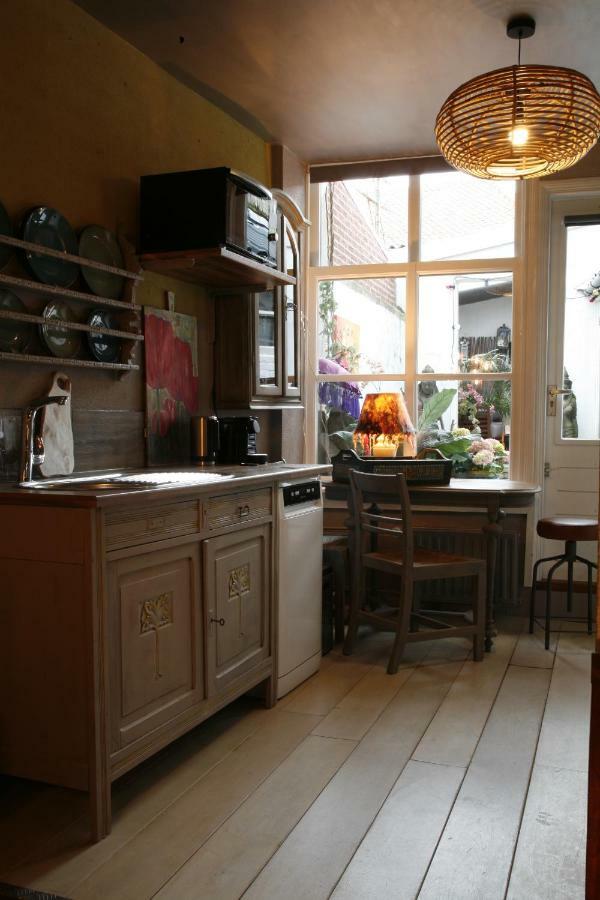 Downtown46 Bed and Breakfast Bergen op Zoom Εξωτερικό φωτογραφία